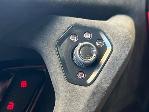 Used 2024 Lamborghini Huracan Tecnica RWD image 19