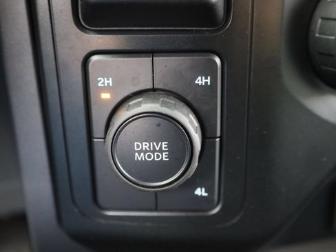 Used 2023 Ford F150 XLT AWD/4WD image 36