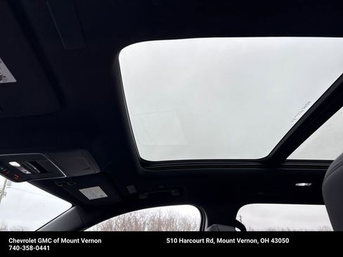 New 2026 Chevrolet Traverse High Country w/ LPO, Floor Liner Package AWD/4WD image 23