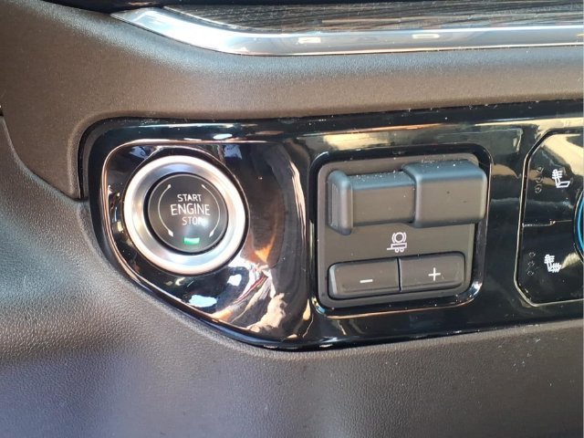 Used 2024 Chevrolet Silverado 1500 RST w/ Convenience Package II AWD/4WD image 11