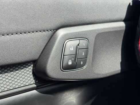 Used 2025 Ford Ranger Raptor AWD/4WD image 16