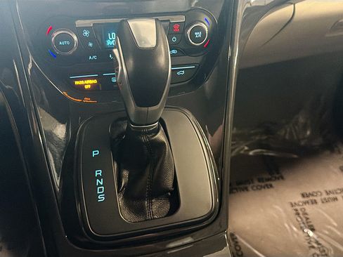 Used 2015 Ford Escape Titanium AWD/4WD image 25