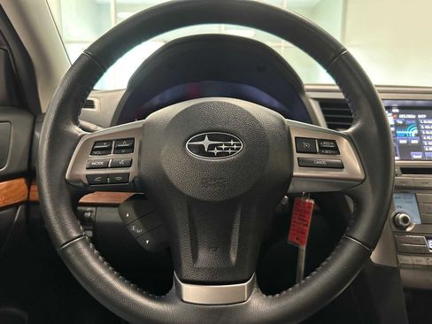Used 2014 Subaru Outback 2.5i Limited AWD/4WD image 11