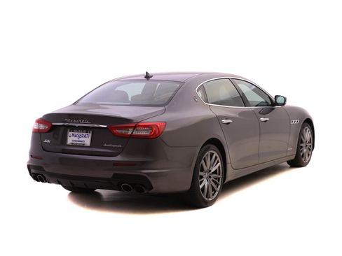 Used 2020 Maserati Quattroporte S GranSport Q4 AWD/4WD image 8