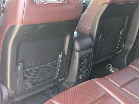 Used 2024 Dodge Durango R/T w/ Blacktop Package AWD/4WD image 28