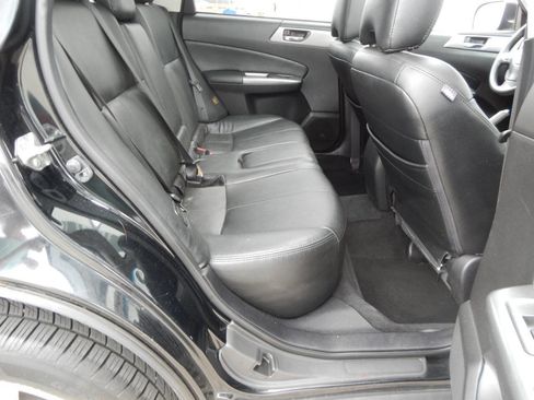 Used 2011 Subaru Forester 2.5X Premium w/ All-Weather Pkg image 33