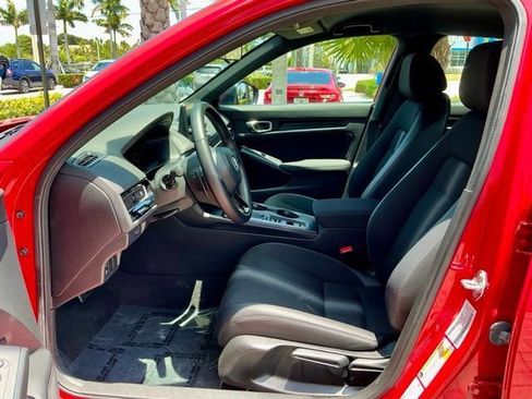 Certified 2024 Honda Civic Sport image 9