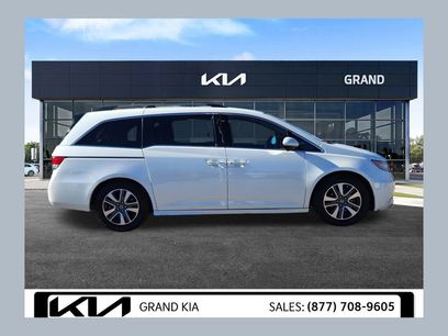 Used 2014 Honda Odyssey Touring
