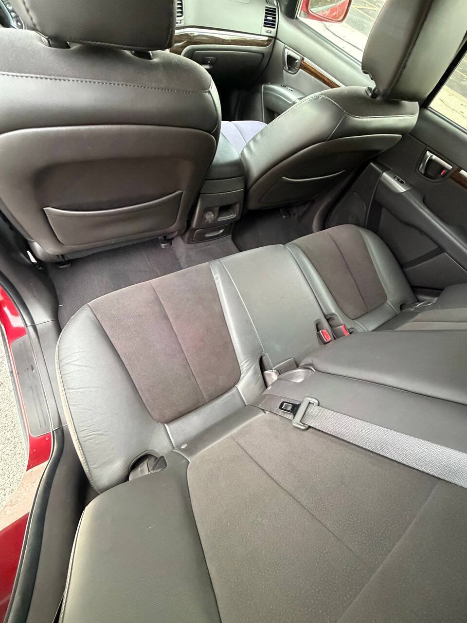 Used 2010 Hyundai Santa Fe SE FWD image 23