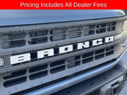 Used 2023 Ford Bronco Black Diamond AWD/4WD image 13