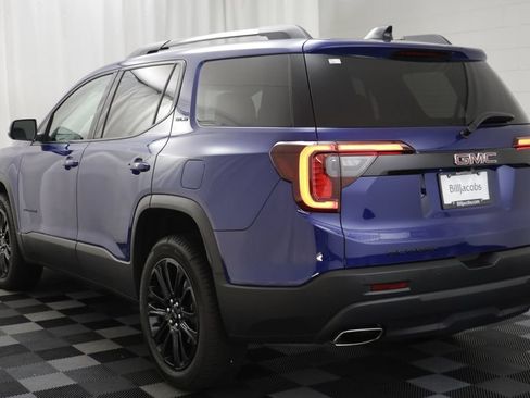 Used 2023 GMC Acadia SLE w/ Elevation Edition FWD image 14