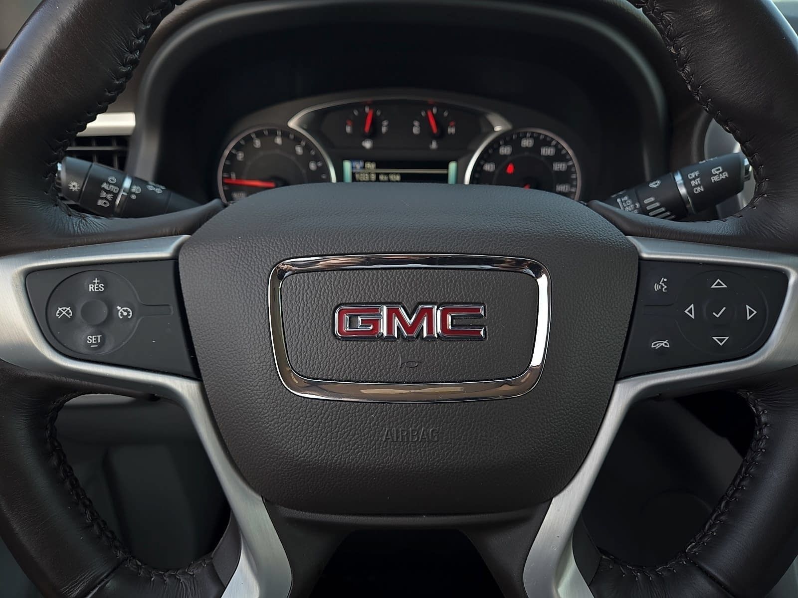 Used 2019 GMC Acadia SLT FWD image 20