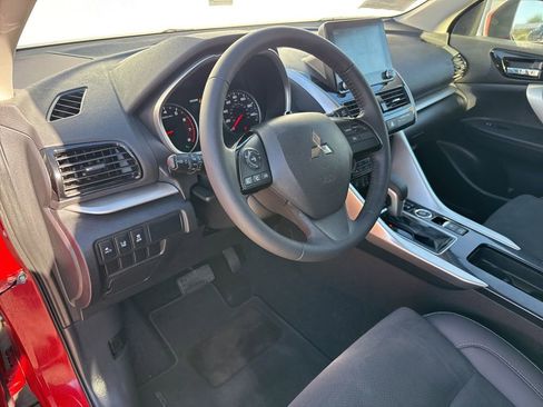 Used 2023 Mitsubishi Eclipse Cross SE image 24