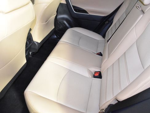 Used 2024 Toyota RAV4 Limited image 50