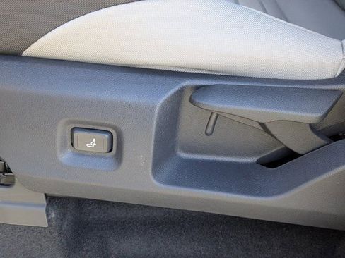 New 2026 Toyota Tacoma TRD Off-Road AWD/4WD image 19