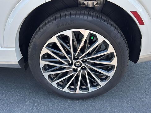 Certified 2026 Hyundai Palisade Calligraphy AWD/4WD image 14