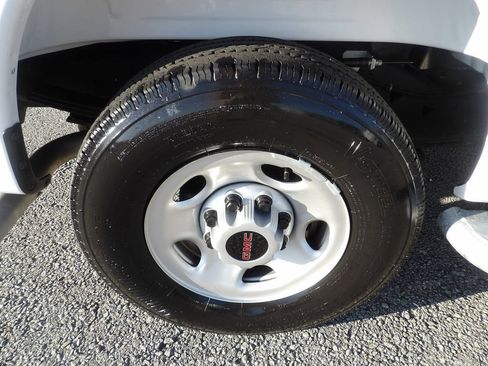 Used 2025 GMC Savana 2500 w/ Driver Convenience Package RWD image 54