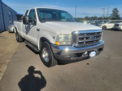 Used 2004 Ford F250 Lariat RWD image 11