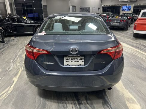 Used 2018 Toyota Corolla LE image 29