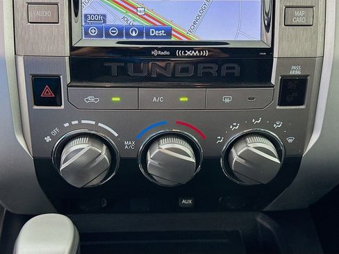 Used 2018 Toyota Tundra SR5 w/ SR5 Upgrade Package RWD image 16