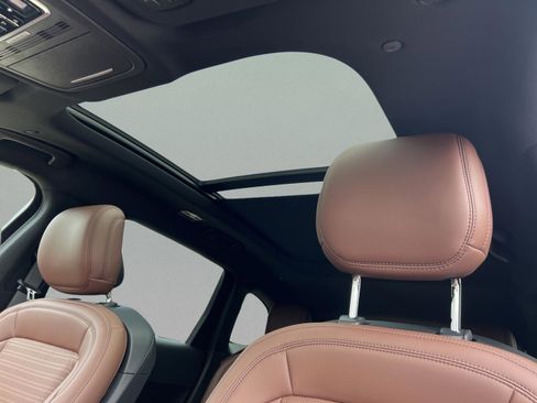 New 2026 Lincoln Nautilus Reserve AWD/4WD image 30