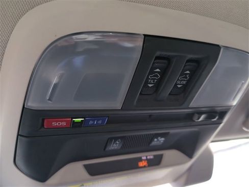 Used 2023 Subaru Impreza Premium image 23