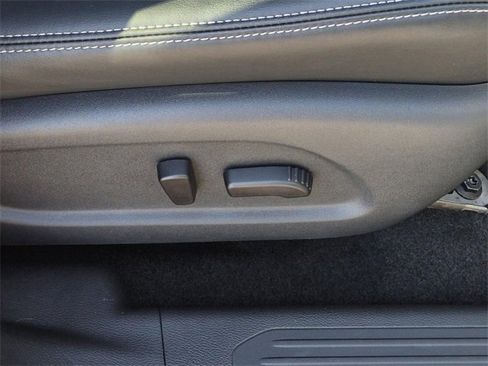 Used 2024 Nissan Murano SV w/ SV Midnight Edition Package image 14