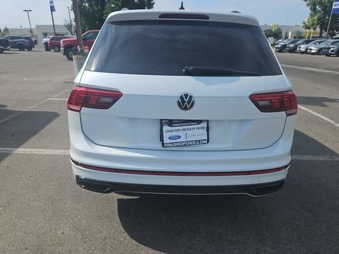 Used 2022 Volkswagen Tiguan SE R-Line FWD image 7