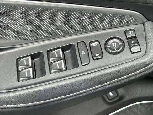 Certified 2025 Acura MDX w/ Technology Package image 16