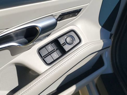 Used 2018 Porsche 911 Carrera GTS RWD image 20
