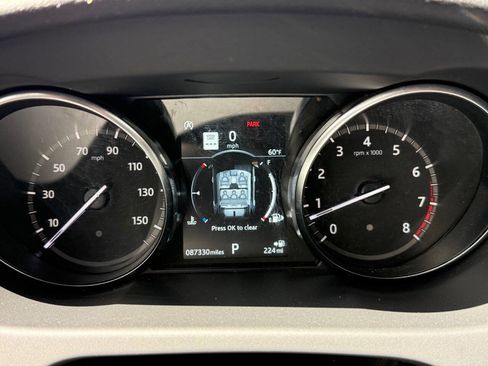 Used 2019 Land Rover Discovery Sport HSE Luxury Dynamic AWD/4WD image 13