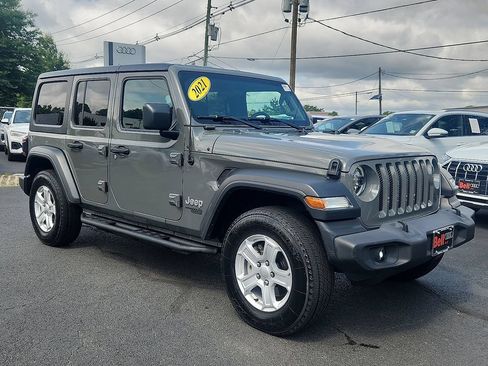 Used 2021 Jeep Wrangler Unlimited Sport AWD/4WD image 2