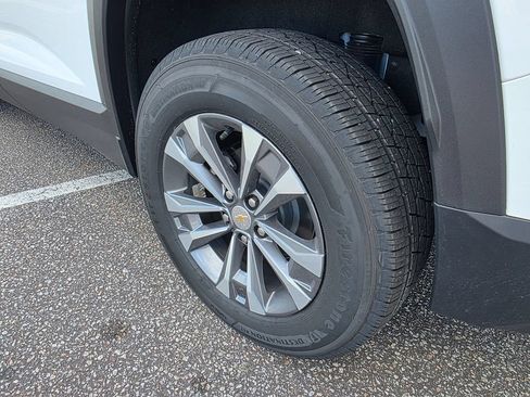New 2026 Chevrolet Equinox LT w/ Safety and Technology Package FWD image 26