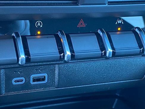 New 2026 Chevrolet Colorado Trail Boss image 21