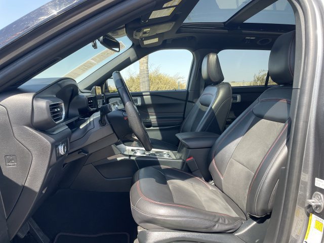 Used 2022 Ford Explorer ST-Line w/ Class IV Trailer Tow Package AWD/4WD image 19