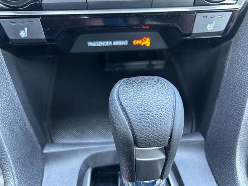 Used 2017 Honda Civic EX image 10