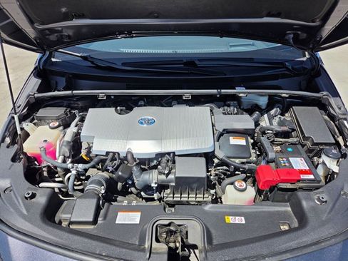 Used 2020 Toyota Prius Prime Limited FWD image 19