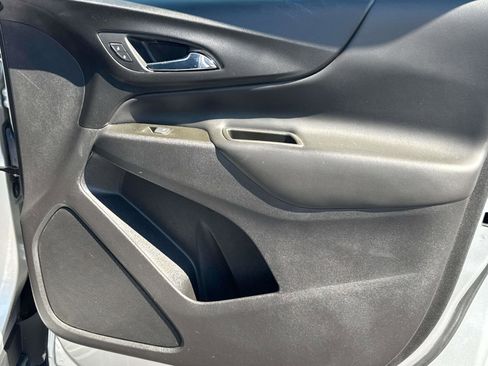 Used 2020 Chevrolet Equinox LT AWD/4WD image 9
