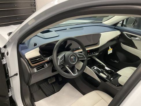 New 2026 Buick Envision Avenir image 9