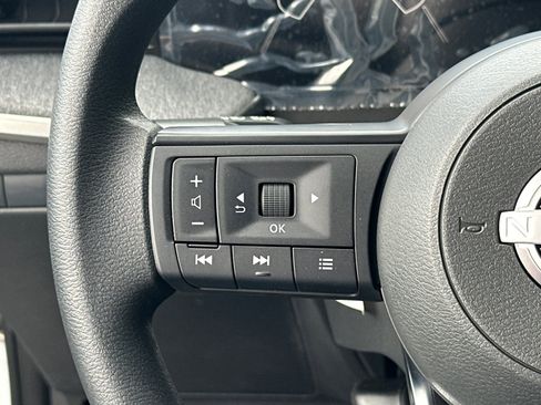 New 2026 Nissan Kicks SV image 24