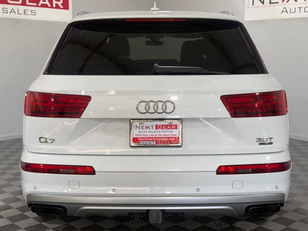 Used 2017 Audi Q7 3.0T Premium Plus w/ Premium Plus Package AWD/4WD image 7