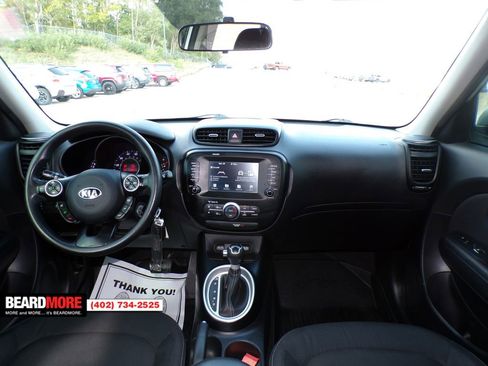 Used 2018 Kia Soul + image 17