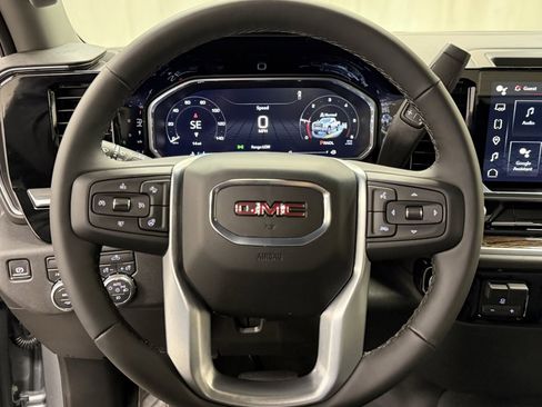 New 2026 GMC Sierra 2500 SLE image 25