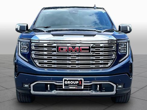 Used 2022 GMC Sierra 1500 Denali w/ Denali Reserve Package AWD/4WD image 4