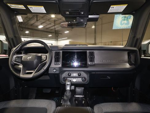 Used 2025 Ford Bronco Big Bend image 29