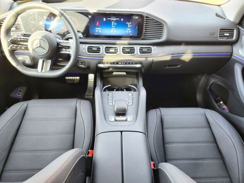 New 2026 Mercedes-Benz GLS 450 4MATIC image 12