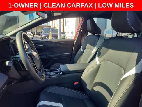 Used 2025 Toyota Camry SE FWD image 19