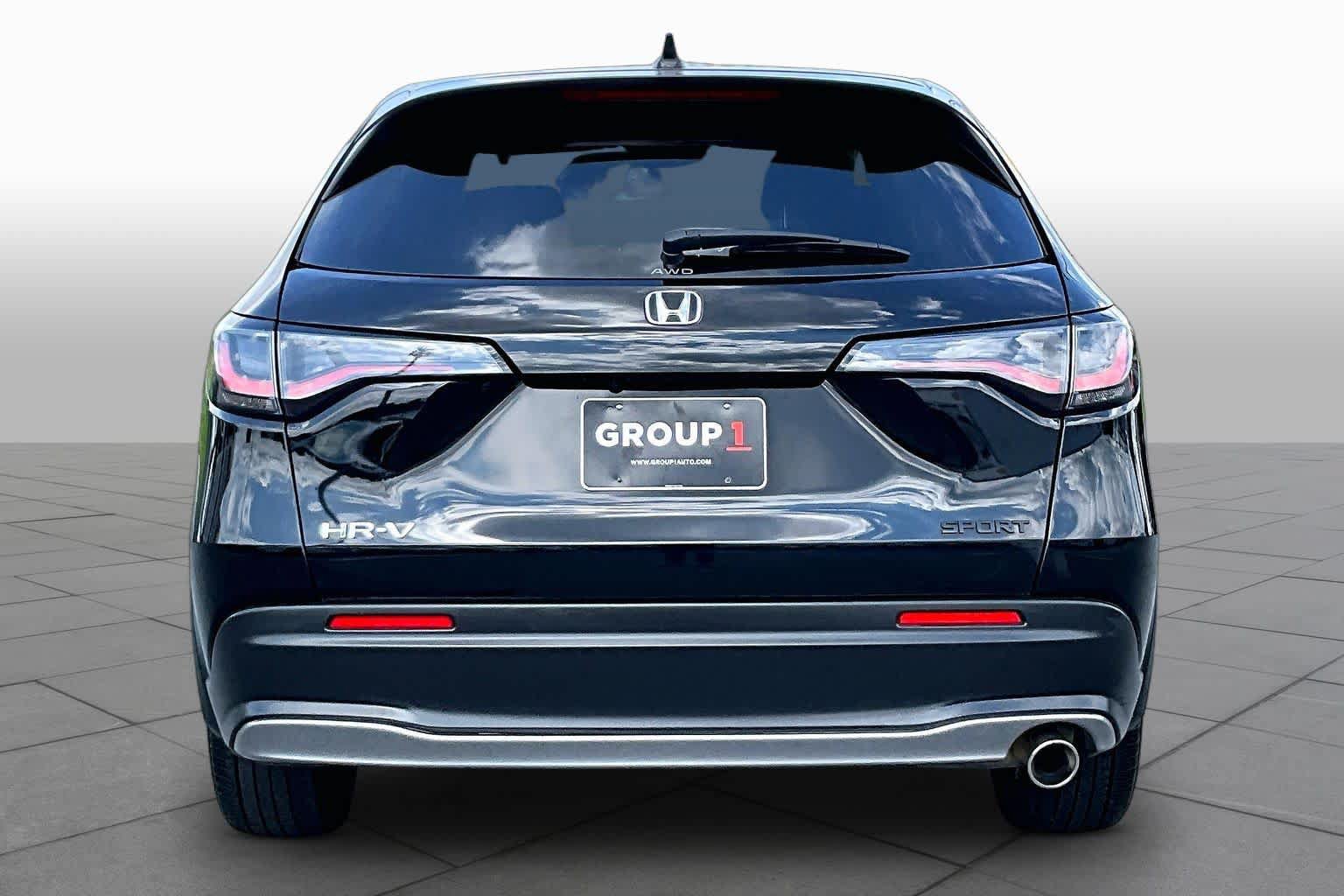 Used 2024 Honda HR-V Sport image 5