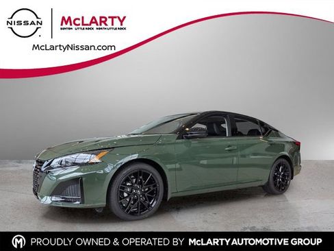 New 2026 Nissan Altima 2.5 SR FWD image 1