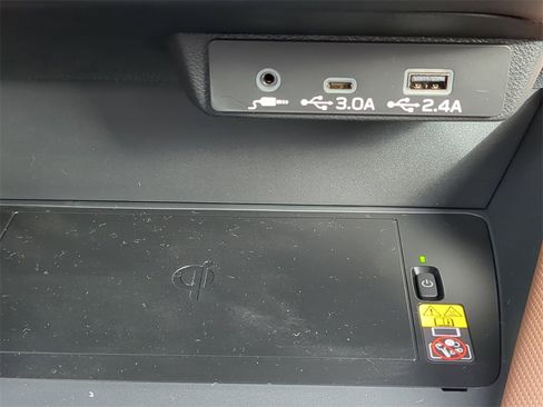 New 2025 Subaru Forester Touring image 25